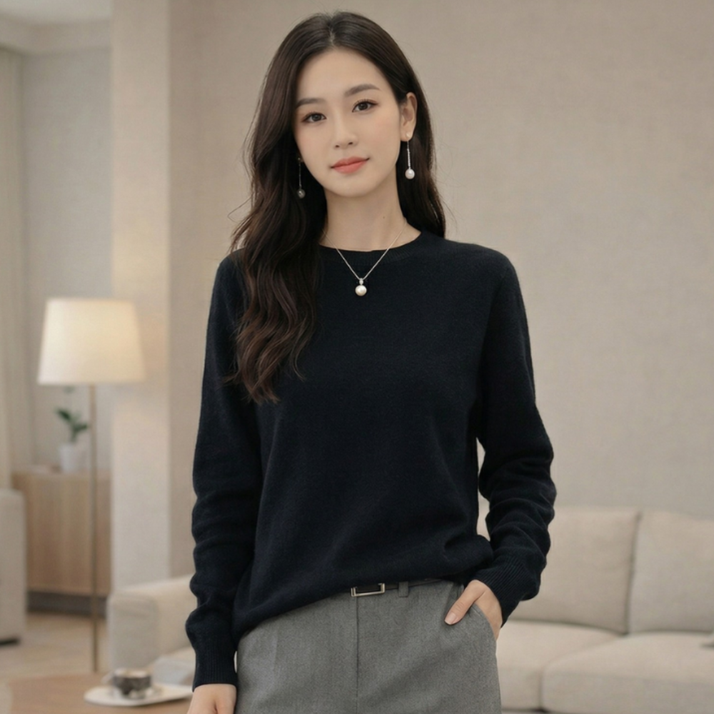 Women's Classic Crew Neck Cashmere Sweater | Timeless Comfort