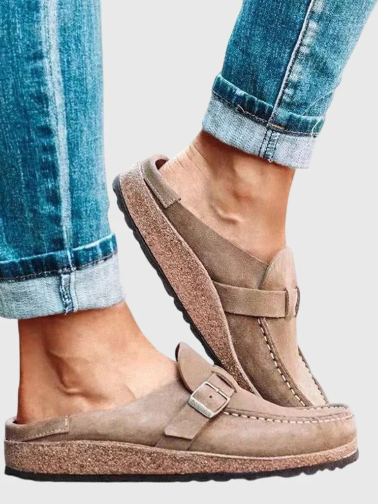Women's Comfort Clogs | Wide Fit, Cushioned Footbed