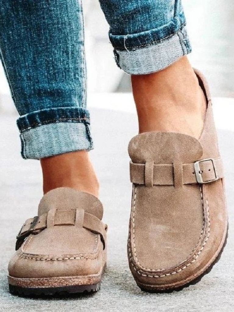 Women's Comfort Clogs | Wide Fit, Cushioned Footbed