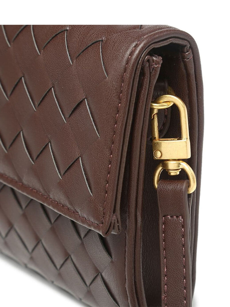 Luna - Luxe Woven Shoulder Bag with Gold Closure