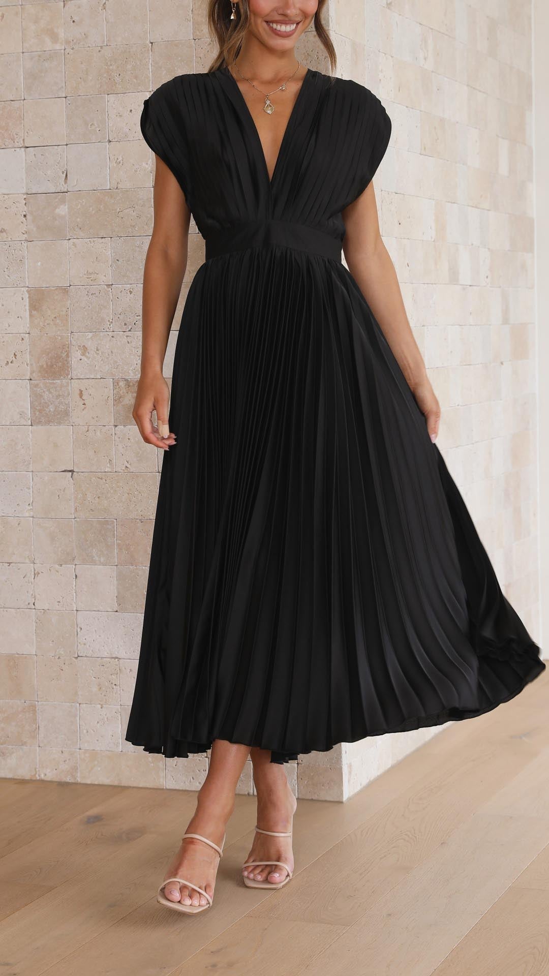 Tessa | Women’s Classic Pleated Maxi Dress
