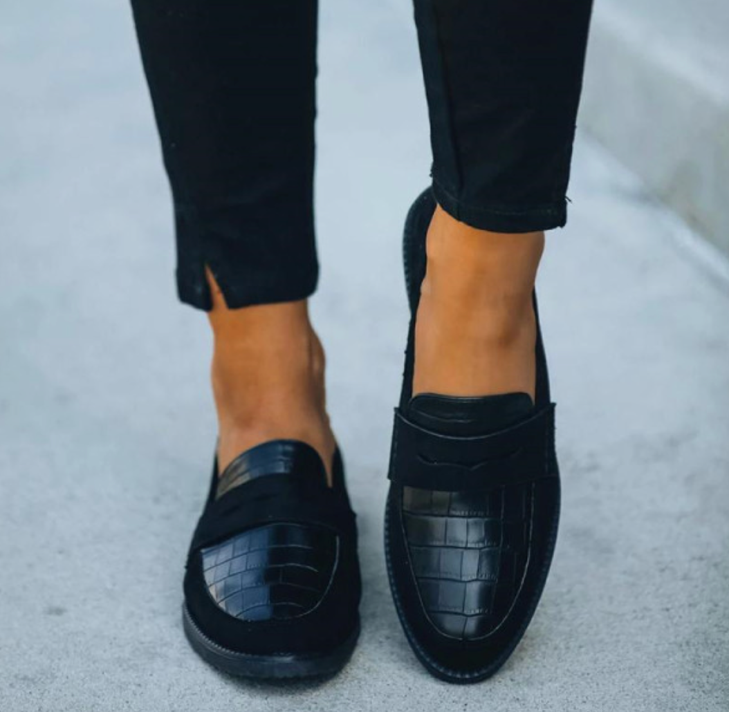 Women's Shoes | Black Leather, Elegant Design | Comfortable