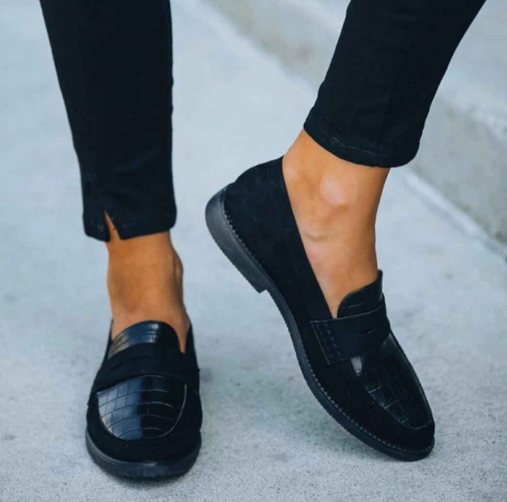 Women's Shoes | Black Leather, Elegant Design | Comfortable